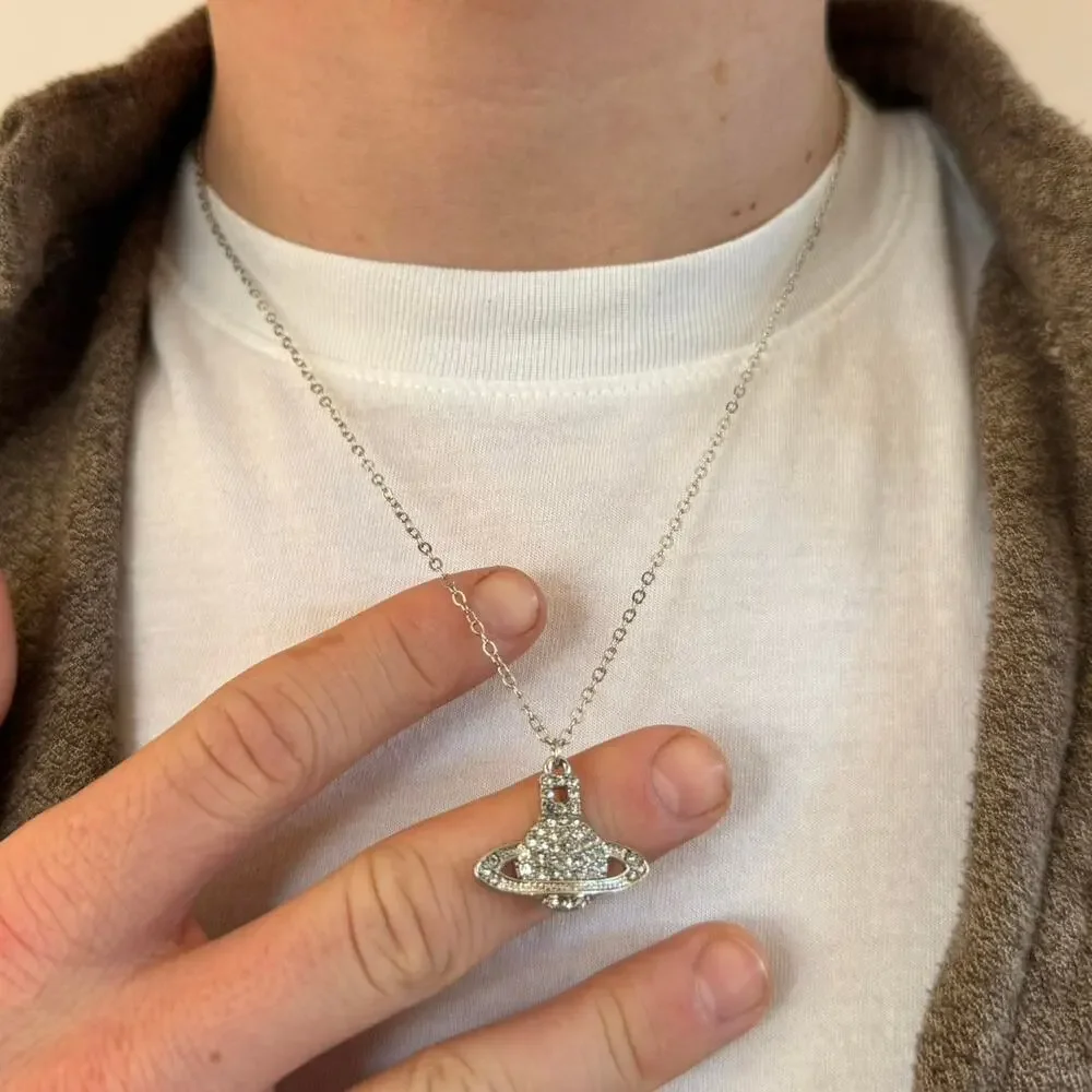 Y2k 2000s silver planet chain